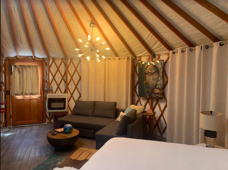 Escalante Yurts - Luxury Lodging Eksteriør bilde