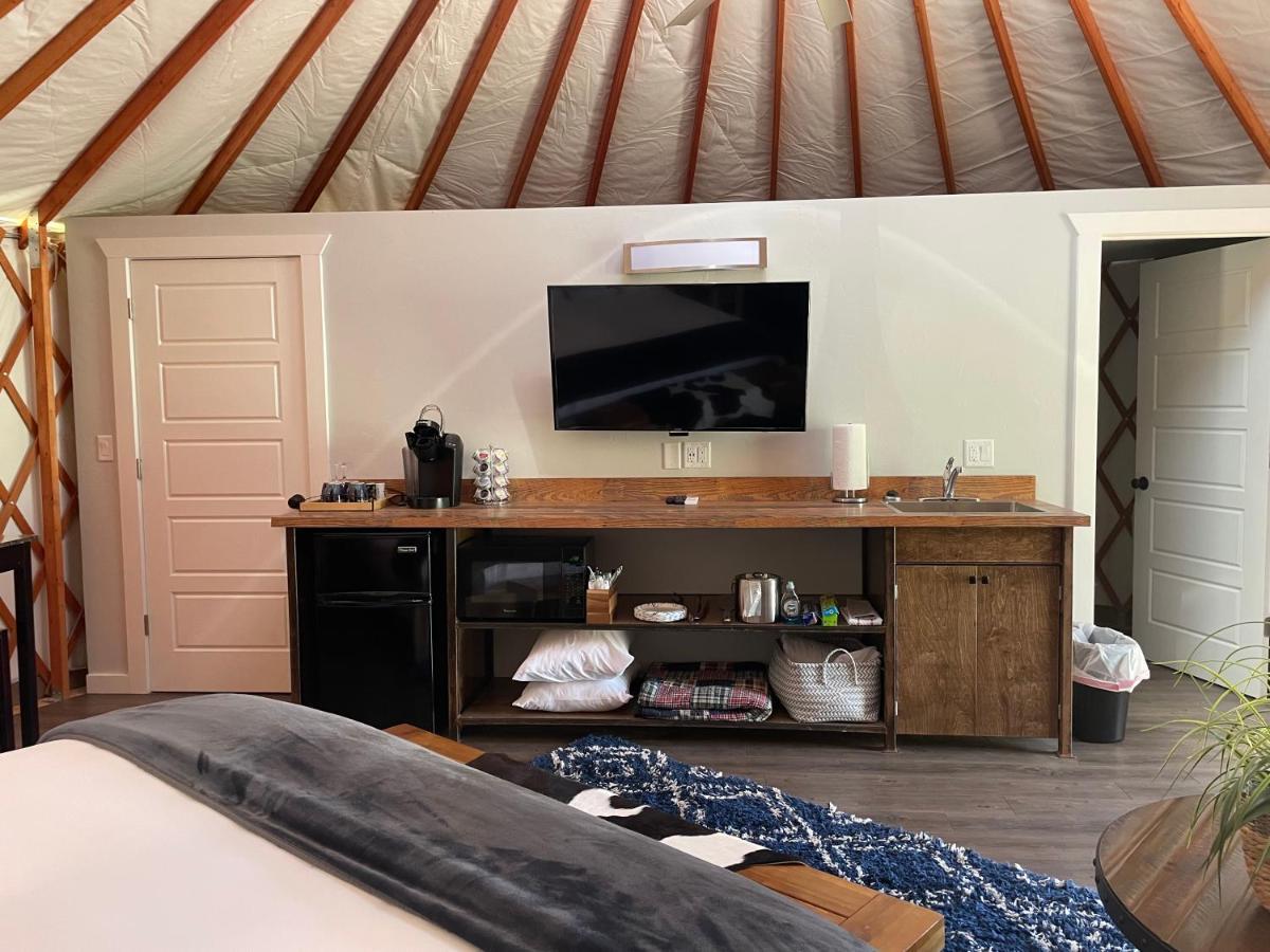 Escalante Yurts - Luxury Lodging Eksteriør bilde