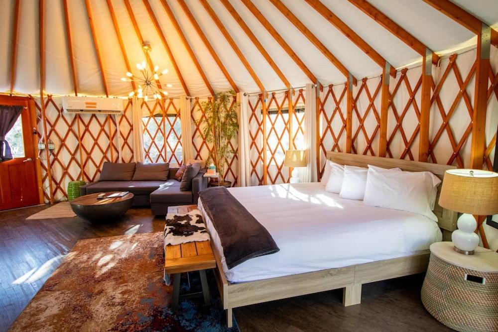 Escalante Yurts - Luxury Lodging Eksteriør bilde