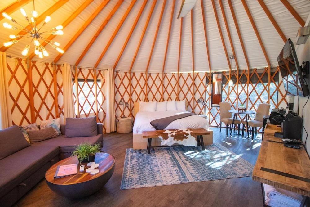 Escalante Yurts - Luxury Lodging Eksteriør bilde