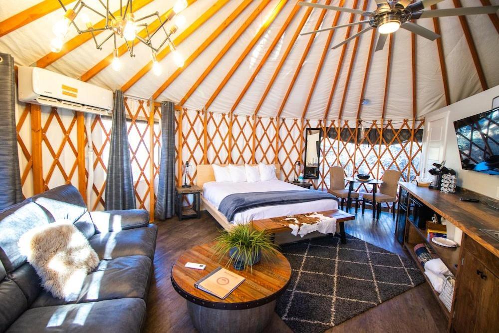 Escalante Yurts - Luxury Lodging Eksteriør bilde
